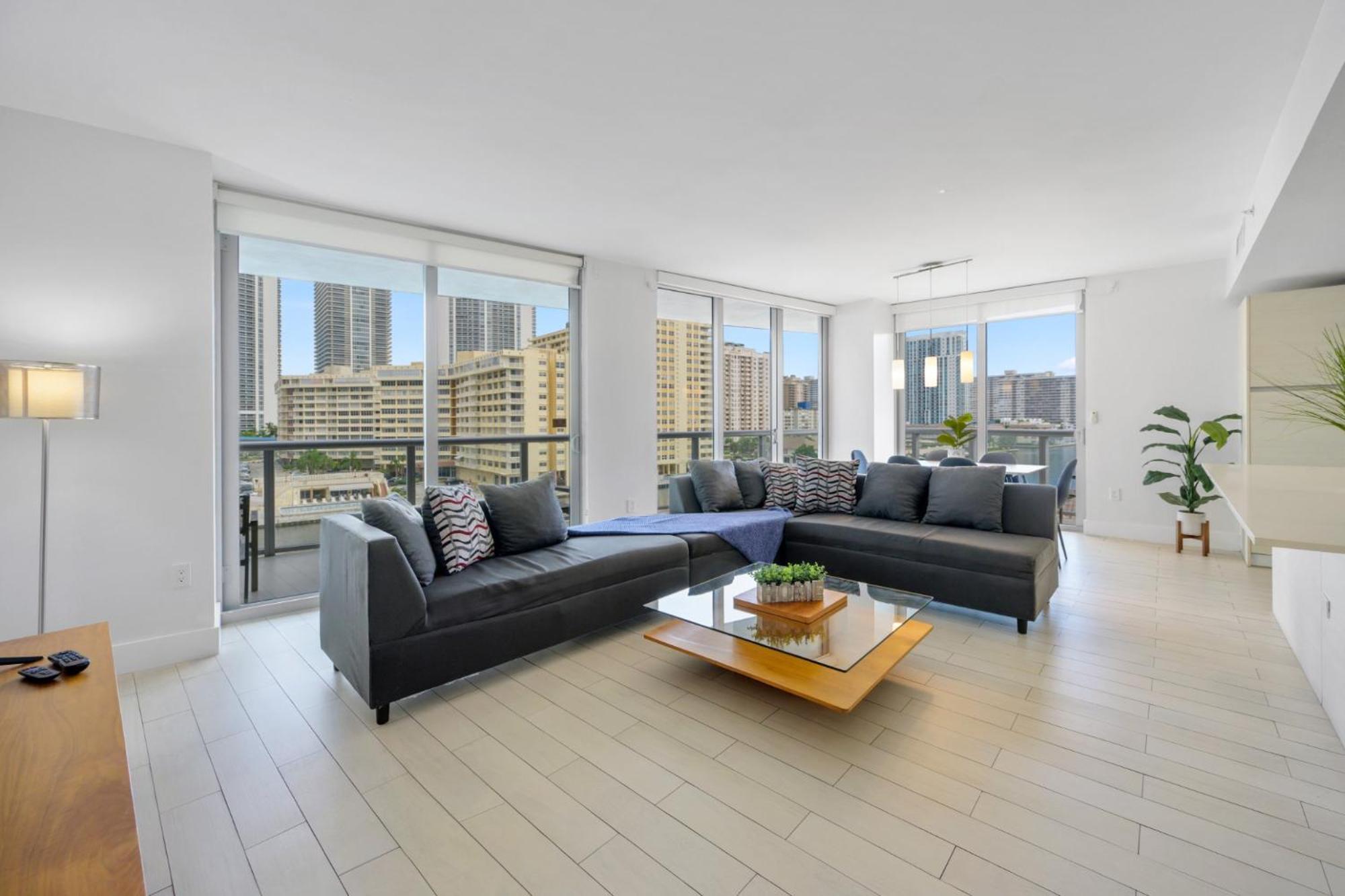 Hallandale Sky Water View Hallandale Beach Bagian luar foto